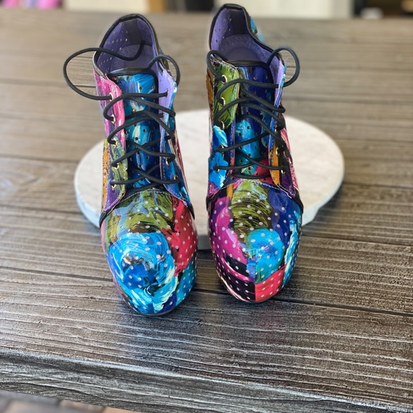 Multicolor Towering Funky Lace up Lita Combat Boot - Picture 4 of 7